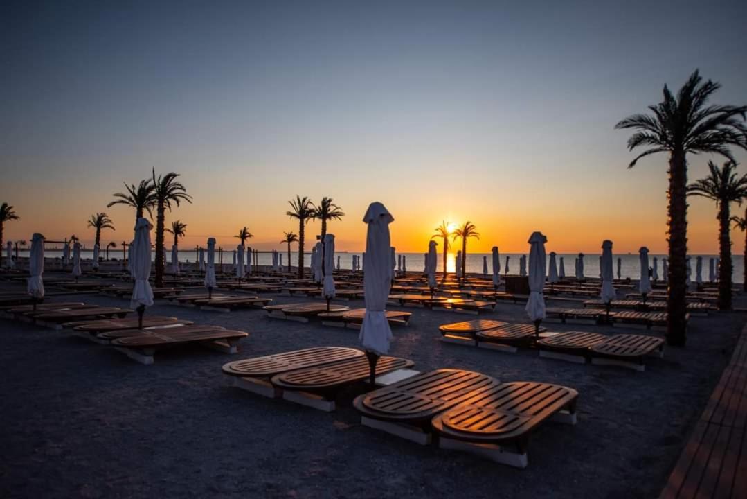 White Tower Mamaia Prestige Apartments Exterior foto